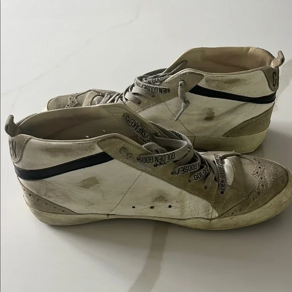 Golden Goose White and Gray Sneakers for Effortless Style - Picture 4 of 5